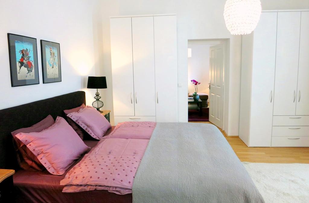 Apartment Theresiengasse Vienna Room photo